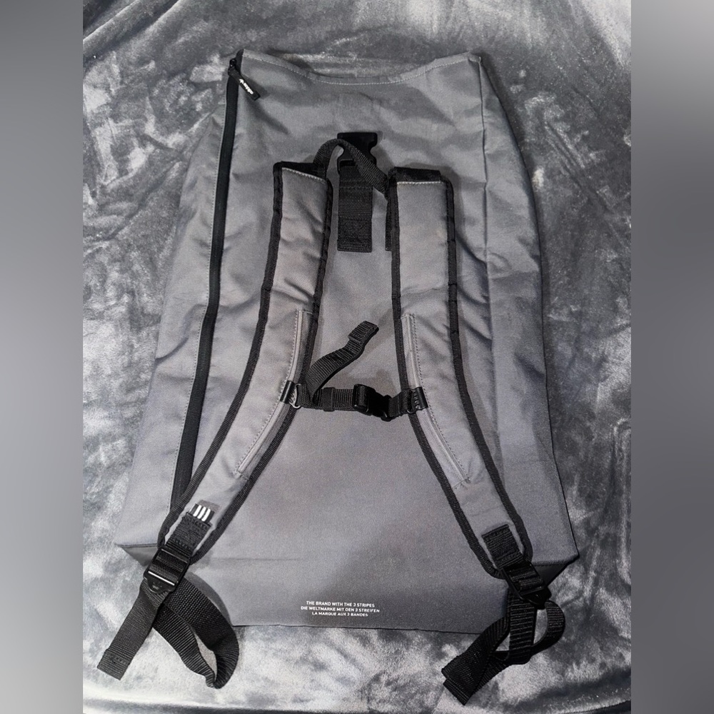 ADIDAS Backpack - Picture 4 of 11